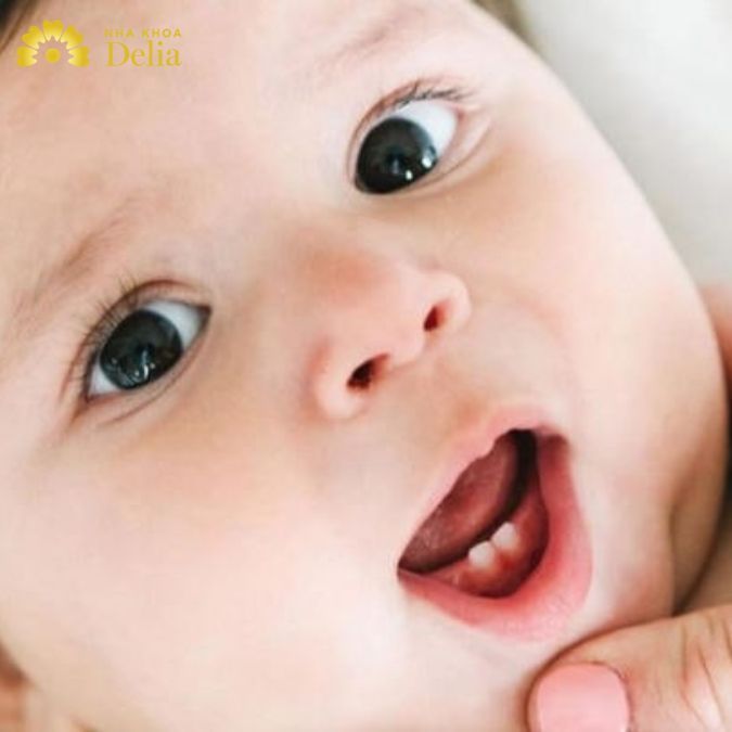 Giải đáp một số câu hỏi thường gặp về chân răng sữa bạn nên biết