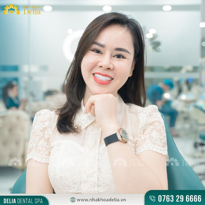 Review chân thực sau 5 năm làm răng sứ Nacera – KH Nguyễn Uyên