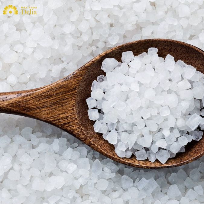 Làm trắng răng bằng muối – Hiệu quả và cách thực hiện