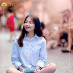 Răng khểnh là chiếc răng nanh mọc lệch ra ngoài hoặc vào trong, thường nằm ở vị trí số 3 trên cung hàm