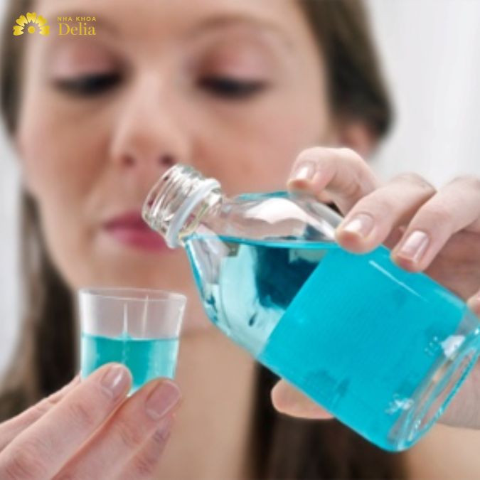 TOP 10 Sản phẩm nước súc miệng trị hôi miệng hiệu quả 100%