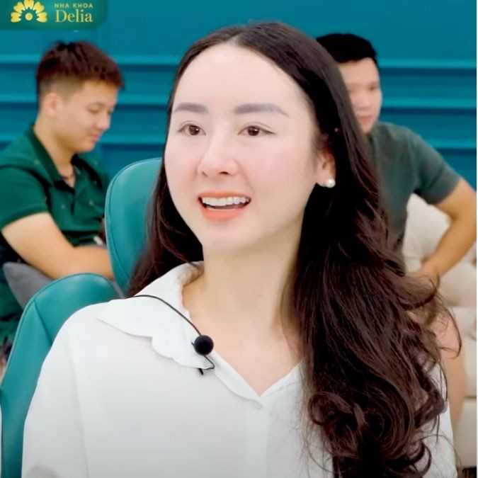 Review trải nghiệm bọc sứ sau 4 năm tại Delia – KH Hà Thương