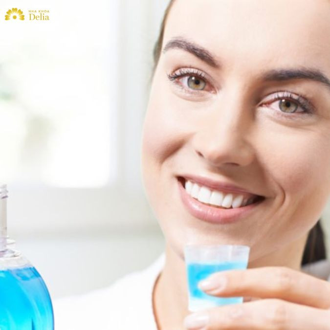 Hướng dẫn cách sử dụng nước súc miệng hiệu quả