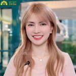 Chị Thu Hà: "Tôi thực sự rất hài lòng với kết quả điều trị răng tại Nha khoa Delia. Hàm răng của tôi giờ đây đã trắng sáng và đều màu hơn rất nhiều. Tôi đã tự tin hơn hẳn khi giao tiếp. Cảm ơn các bác sĩ và đội ngũ nhân viên đã tận tâm chăm sóc tôi."