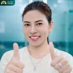 Chị Hà Châm đã trải qua một quá trình làm răng sứ nhẹ nhàng và hiệu quả nhờ công nghệ DDBIO 3L tiên tiến