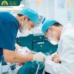 Tại Nha khoa Delia, mọi thủ thuật nhổ răng khôn đều được thực hiện trong môi trường vô trùng nghiêm ngặt