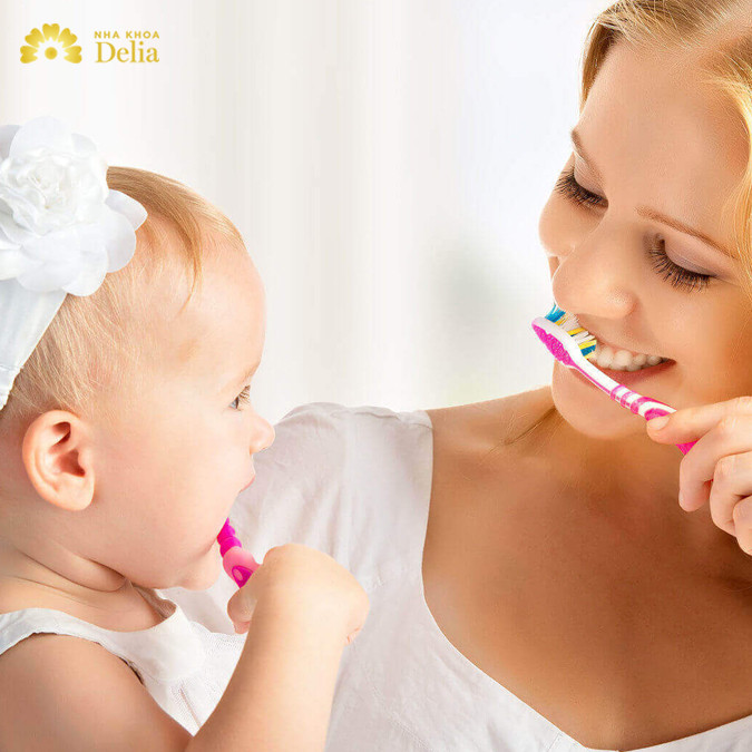 Vệ sinh răng trẻ từ nhỏ để đảm bảo sức khỏe răng miệng