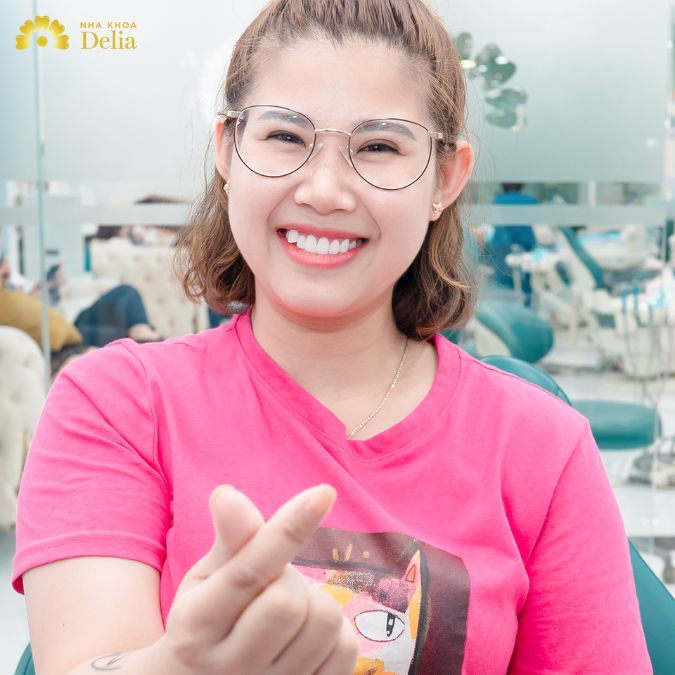 Răng sứ Lava Esthetic - Vị cứu tinh giúp chị Linh cải thiện tình trạng răng khấp khểnh