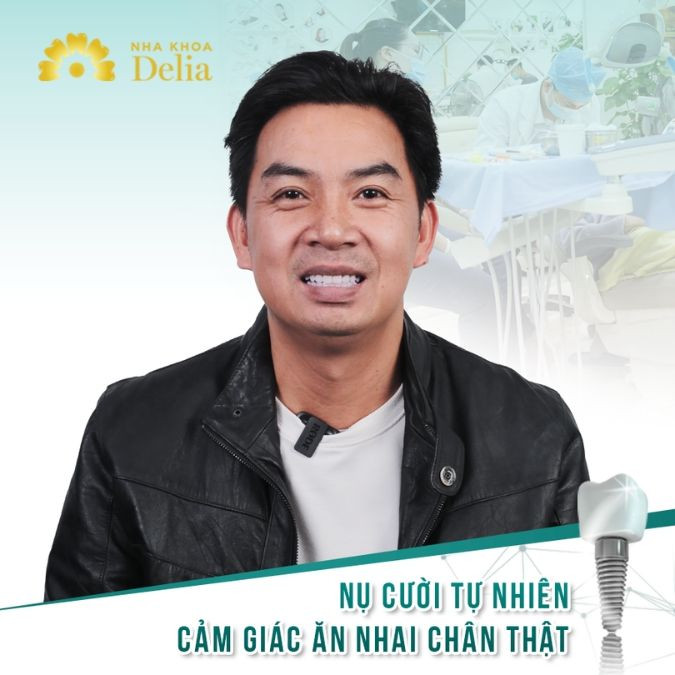 Nụ cười tự tin của anh Hải sau khi trồng răng số 6