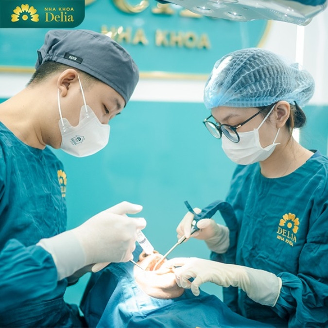Bác sĩ Nguyễn Xuân Việt - Bác sĩ chuyên khoa trồng răng Implant tại Nha khoa Delia