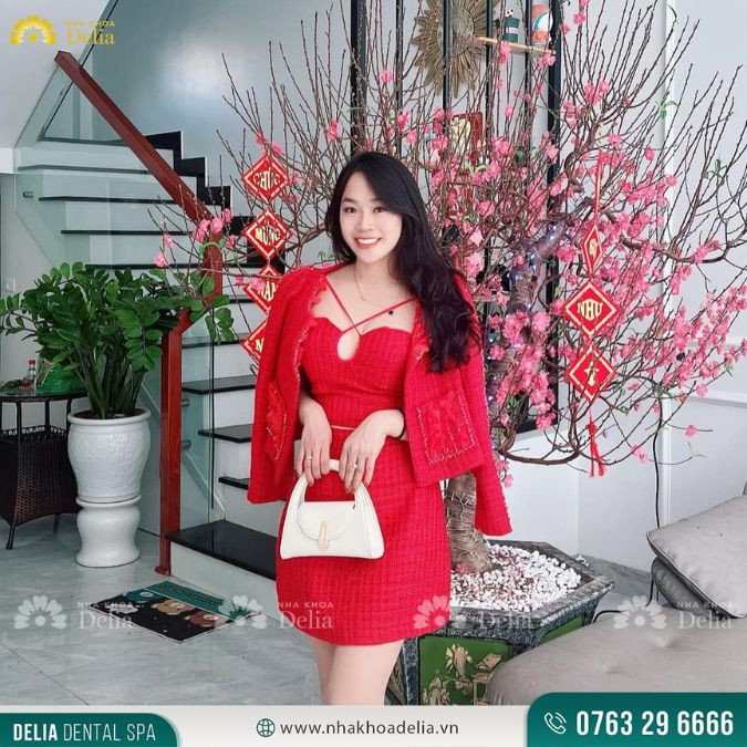 Chụp ảnh tết với hoa đào