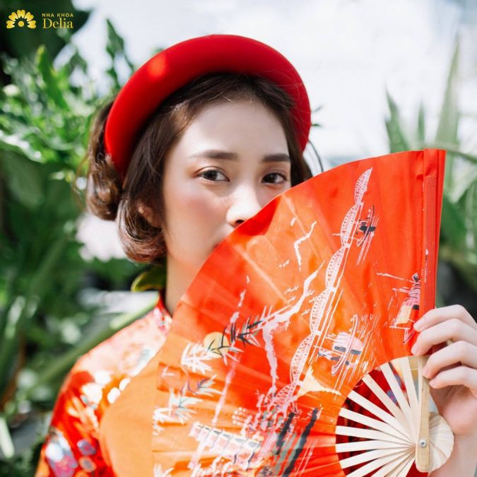 Chụp ảnh tết với quạt