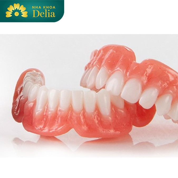 Đâu là phương pháp trồng răng cửa tốt nhất?