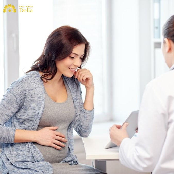 Thời điểm nên lấy cao răng thích hợp nhất với các mẹ chính là 3 tháng giữa thai kỳ