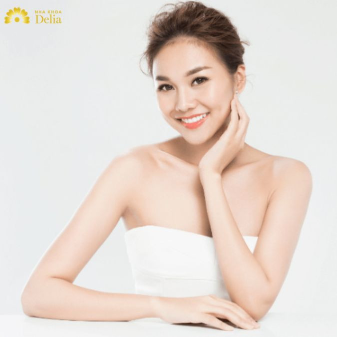 Thanh Hằng xứng danh sao hạng A với nụ cười xuất sắc