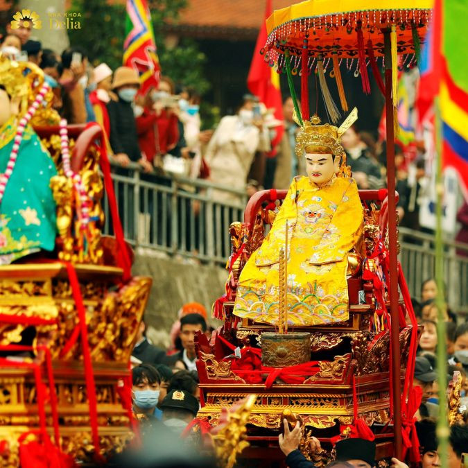 Tiệc Quan Giám Sát
