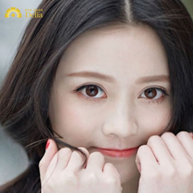 Nữ giới mắt chim bồ câu