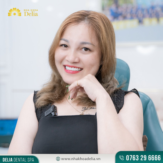 Răng sau khi hàn rất đẹp và tự nhiên, không thể nhìn ra vết nứt trước đây - Chị Hồng