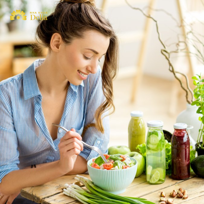 Thói quen tốt cải thiện mặt lệch