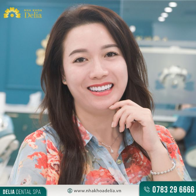 Chị Nguyễn Hải Anh: “Làm răng dáng Celeb xong mình cảm giác tự tin nhiều lắm, mọi chuyện nó cũng suôn sẻ hơn rất nhiều. Hy vọng làm răng ở Delia xong mình sẽ đổi phong thuỷ, sớm lập gia đình”.