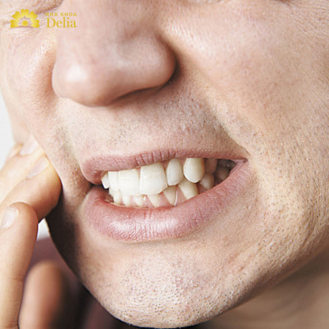 Đau hàm dưới bên phải là bệnh gì?
