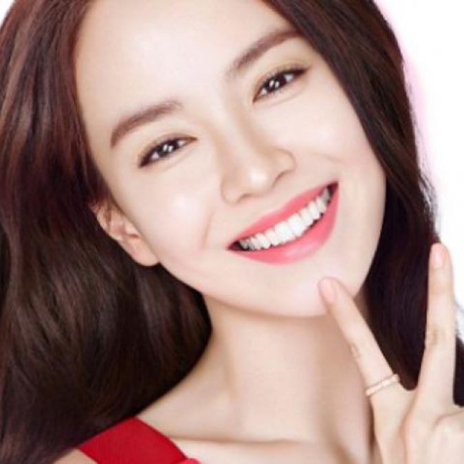 Song Ji Hyo