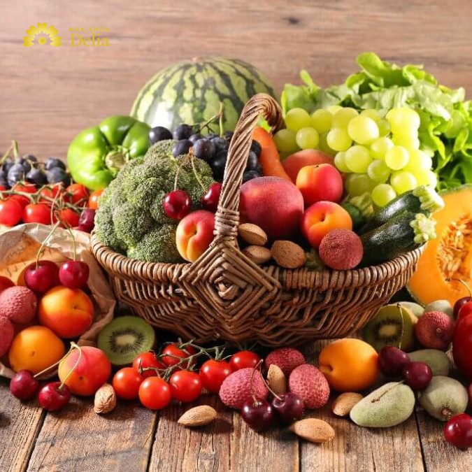 Chế độ ăn uống hợp lý cho người bị hôi miệng cần tăng cường rau xanh và hoa quả