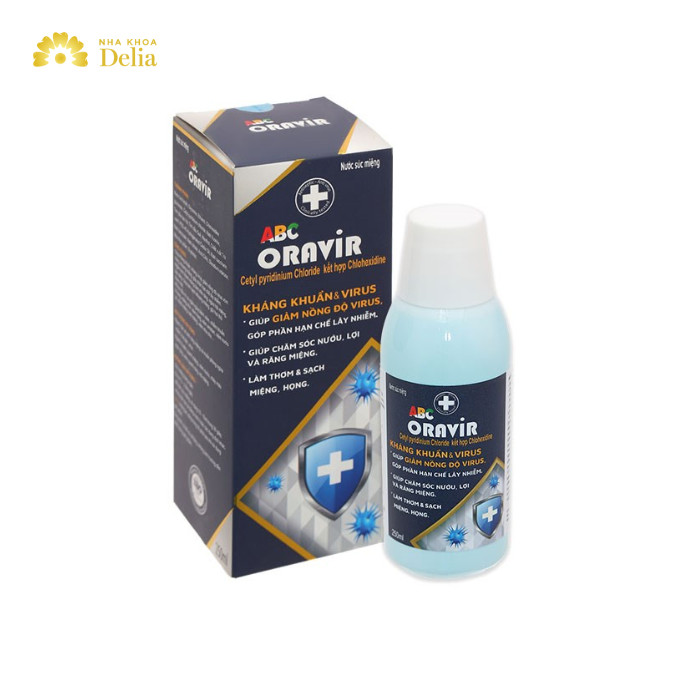Nước súc miệng Oravir diệt khuẩn rất tốt được nhiều bác sĩ tin dùng