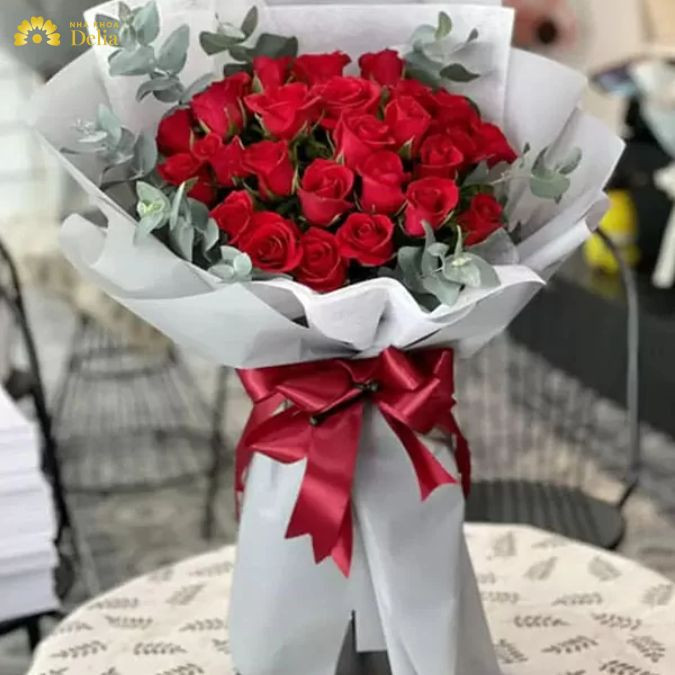 Hoa tươi vừa thể hiện sự lãng mạn lại vừa mang ý nghĩa tốt đẹp trong ngày kỷ niệm của vợ chồng