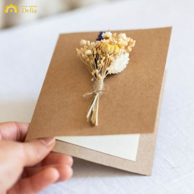 Nếu bạn muốn tạo bất ngờ cho chồng bằng những món quà độc đáo thì có thể tham khảo ý tưởng làm thiệp