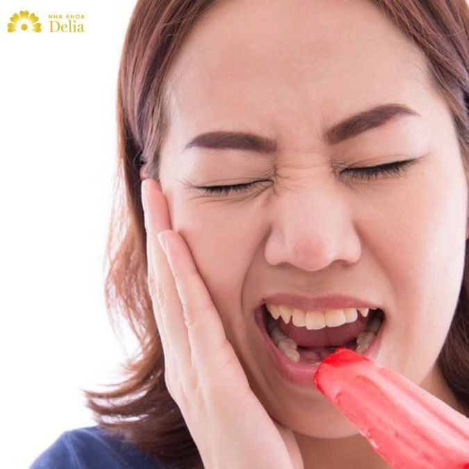 Dấu hiệu phổ biến nhất khi bị sâu răng chính là răng đau nhức