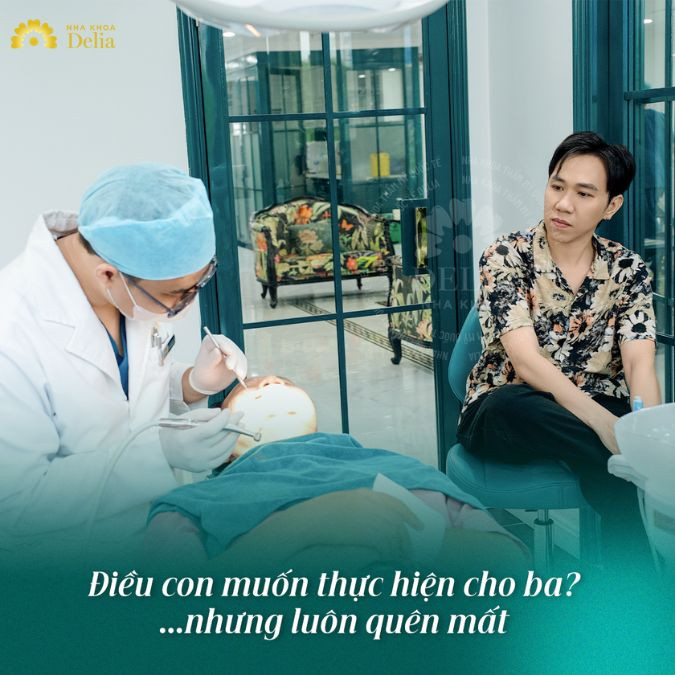 Sau khi chú Đào hoàn tất quá trình bọc sứ, Anh Đức và bố đều hài lòng tuyệt đối