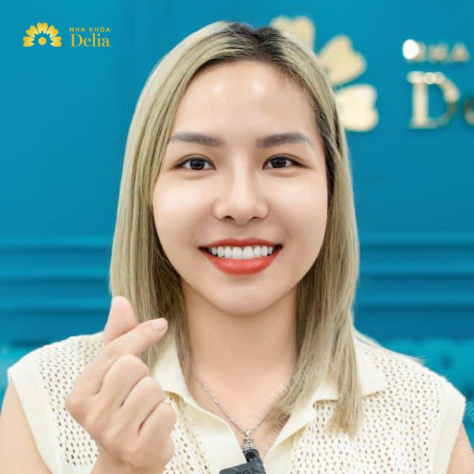 Hình ảnh tươi tắn của chị Phương My sau khi niềng răng Zenyum