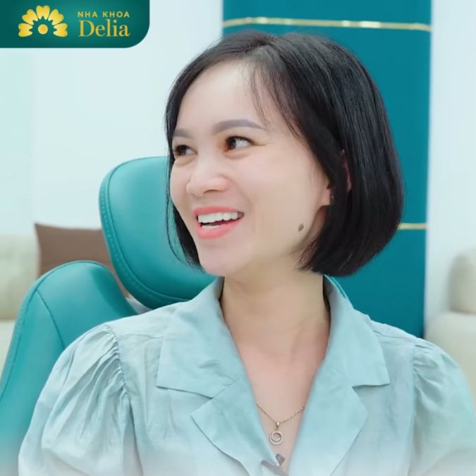 Vị cứu tinh giúp chị Hương trở nên xinh đẹp và rạng rỡ hơn sau khi đến nha khoa Delia chính là răng sứ Lava Plus