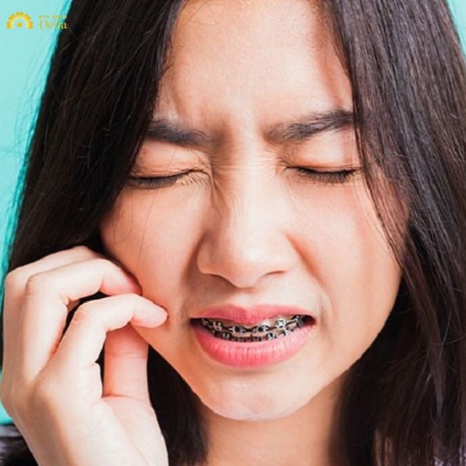 Nhổ răng có thể gây đau, nhưng bạn sẽ được dùng thuốc giảm đau để giảm thiểu cảm giác khó chịu