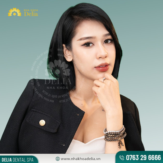 Cảm ơn Delia đã giúp tôi cải thiện nụ cười chỉ với vài tháng niềng 2 cái răng.