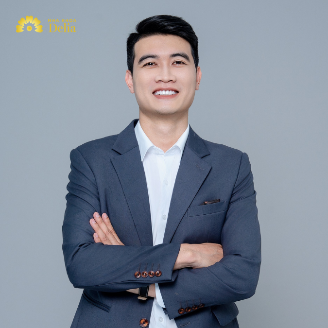 Trước khi nhận lãnh trọng trách mới, CEO Nguyễn Hữu Bình đã có hơn 5 năm gắn bó với ngành nha khoa thẩm mỹ