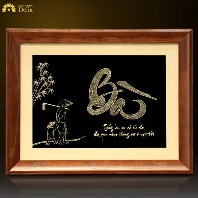 Món quà 20/10 cho bà ý nghĩa và cao cấp - Tranh dát vàng 24k