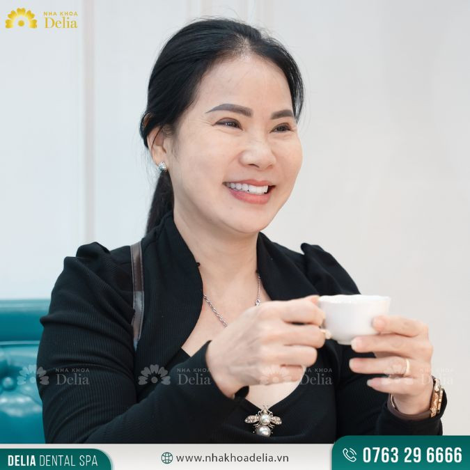Bọc răng sứ, trồng răng Implant tại Delia