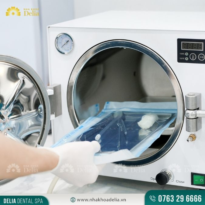 Nha khoa Delia có phòng Lab tại chỗ, giúp rút ngắn thời gian chế tác răng và tiết kiệm chi phí 