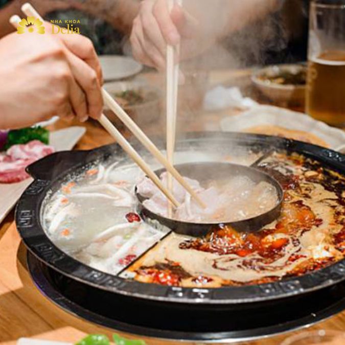 Thức ăn quá nóng hoặc quá lạnh