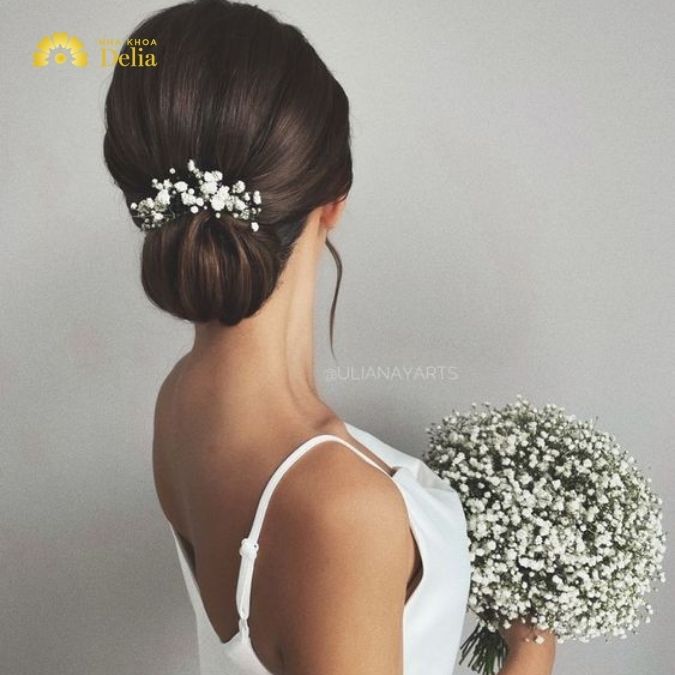Kiểu tóc búi thấp thanh lịch