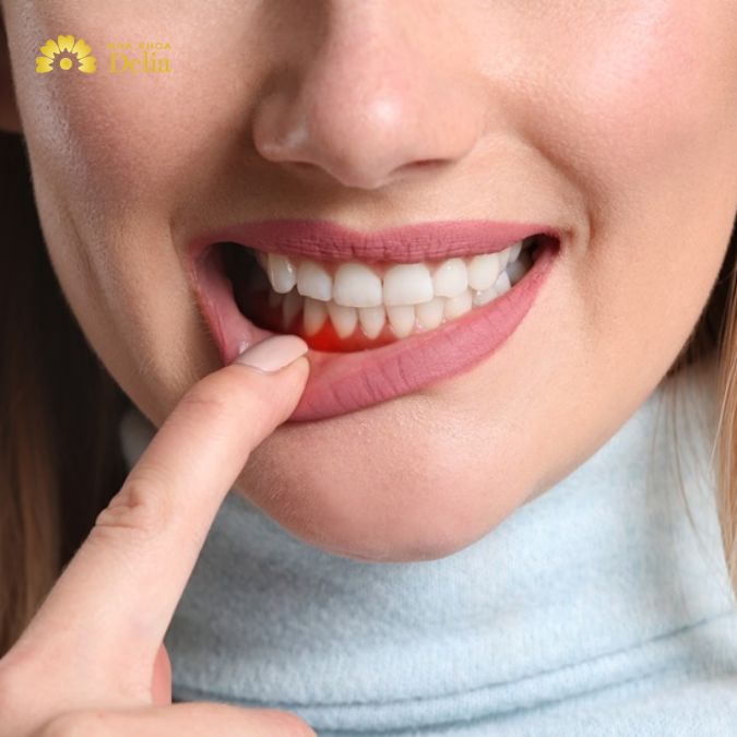 Răng số 7 bị lung lay và đau nhức có thể do nhiều nguyên nhân khác nhau gây ra
