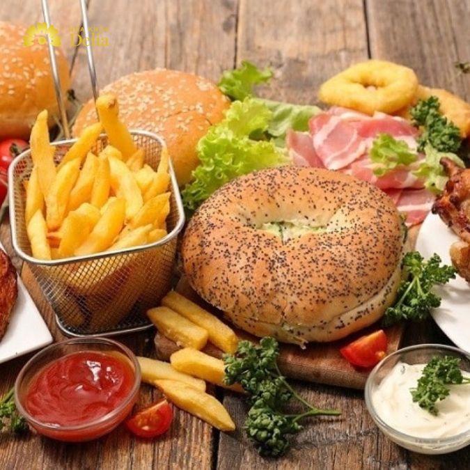 Thói quen ăn uống không lành mạnh khiến răng nhai bị đen