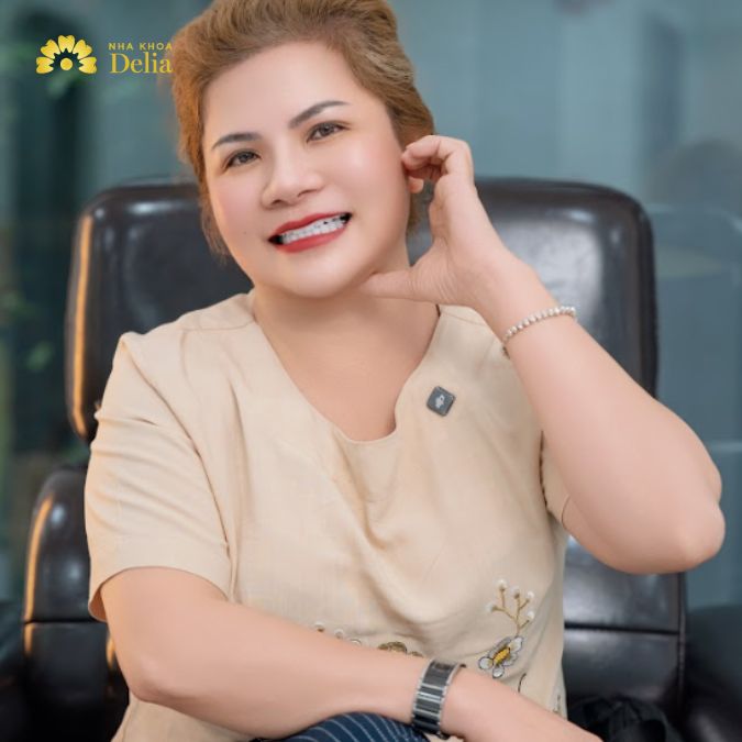 Chị Jennifer Doan đã lựa chọn bọc 20 răng sứ Nacera Q3 Burn